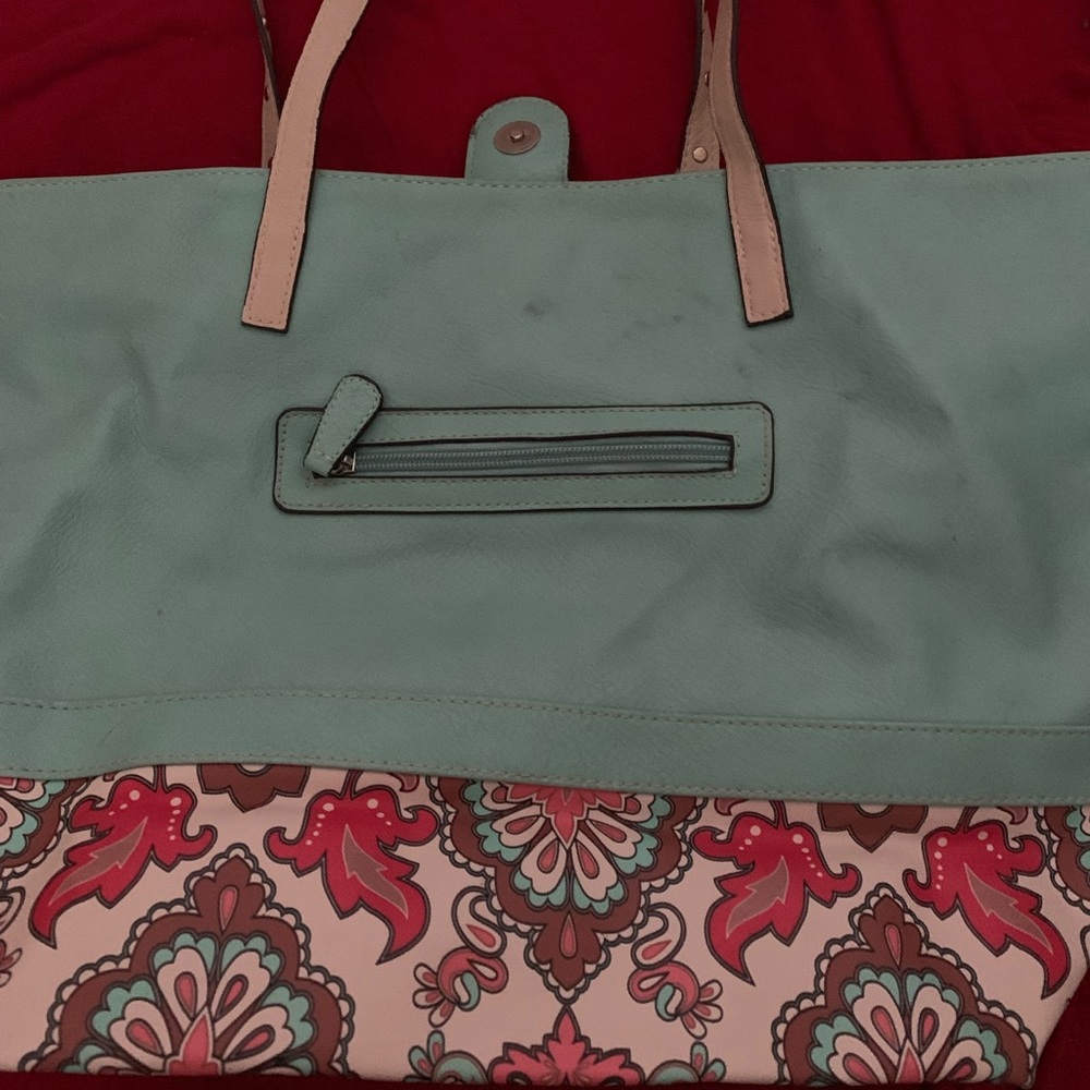 Large Ellen Tracy Bag